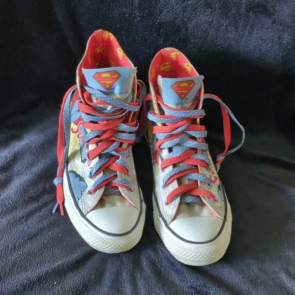 DC Comics x Chuck Taylor All Star Hi 'Superman'​​​ - Picture 4 of 8